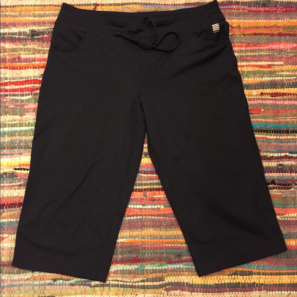 Stretchy Lands End workout pants